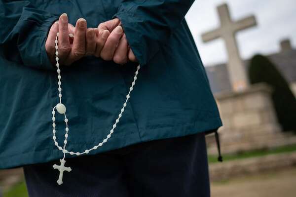 Comisión del Vaticano revela que persisten represalias por denunciar abusos del clero - Mundo - ABC Color