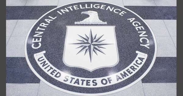 La Nación / EE. UU. autoriza operaciones de la CIA contra Venezuela