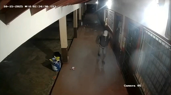 Popular / Ndopavéi la ñemonda en escuela de Itapúa