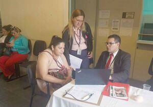 Realizan capacitaciones gratuitas sobre base de datos jurídicos en Villa Hayes