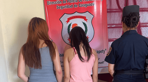 Dos adolescentes intentaron ingresar al penal de Coronel Oviedo con cédulas falsas - Noticiero Paraguay