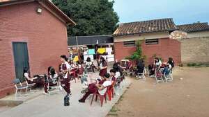 Continúa la toma de un colegio en Ñemby - Nacionales - ABC Color