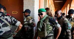 La Nación / Presidente de Madagascar abandonó el país y asume un gobierno militar