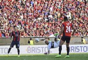 Un día como hoy: el golazo de chilena de Richard Ortiz a Cerro Porteño en La Nueva Olla - Olimpia - ABC Color