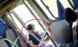 Una joven se lanza de bus en movimiento al notar un acto de exhibicionismo en Pirayú – Prensa 5