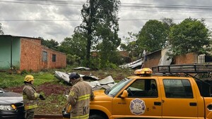 Fuerte tormenta causa destrozos en varias zonas de Alto Paraná