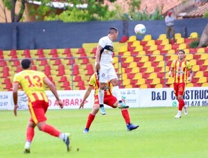 24 de Setiembre y Martín Ledesma suman de a tras en pos del ascenso - La Tribuna