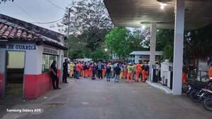 Municipalidad de Asunción: Funcionarios de Aseo Urbano se quedan sin IPS por falta de pago - Nacionales - ABC Color