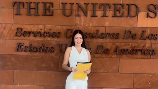 Popular / (VIDEO) ¡Lista para el mundial! Laurys Dyva pureó porque ya tiene su visa a yanquilandia