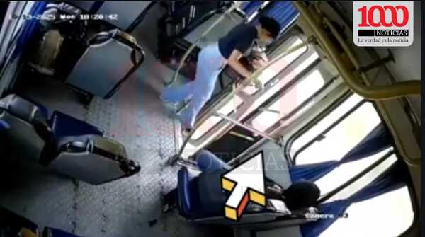 Depravado que se masturbó frente a una pasajera en Pirayú se presentó ante la justicia