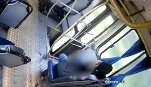 Identifican a pasajero denunciado por acto obsceno en un colectivo - SNT