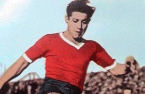 Arsenio Erico ya no es el máximo goleador de la historia del fútbol argentino