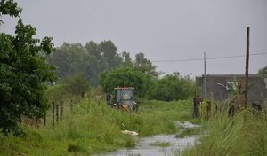 Ayolas bajo las aguas, Intendente detalla doble emergencia y activa centro de operaciones