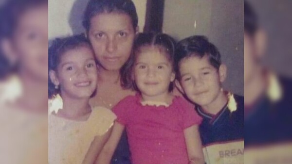 Coincidencia única: tres hermanos comparten el mismo cumpleaños, pero no son trillizos