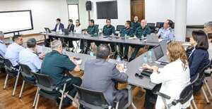 Caja Fiscal: MEF se reunió con militares para analizar alternativas de reforma - Economía - ABC Color