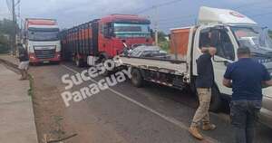 Diario HOY | Transganado perdió los frenos y provocó choque múltiple sobre Acceso Sur