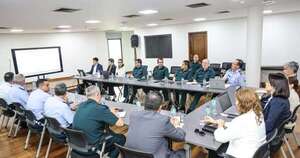 La Nación / Reforma de la Caja Fiscal: el MEF evalúa propuestas del sector militar