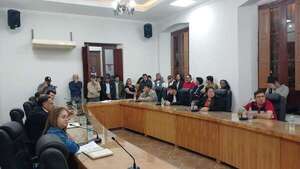 San Pedro de Ycuamandyyú: tras el fracaso de su plan de millonaria emisión de bonos, el intendente pide autorización para un préstamo de G. 2.000 millones para pagar salarios - Nacionales - ABC Color
