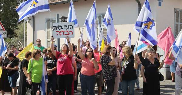 La Nación / Hamás entrega a Israel otro cuerpo de un rehén