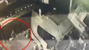 Video: Empleado de taller incendia dos camiones en represalia por suspensión en San Lorenzo