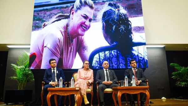 TRANSFORMACIÓN EN SALUD: «UN NUEVO ENFOQUE PARA LA ATENCIÓN INTEGRAL Y EQUITATIVA EN TODO EL PAÍS»