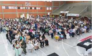 Popular / Muy emotivo casorio de 104 parejas en Coronel Oviedo