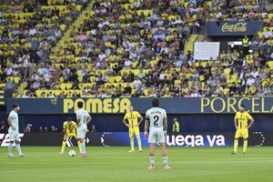 Versus / Protesta y censura televisiva: el Villarreal-Barça en Miami desata una guerra en LaLiga