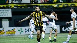Guaraní remonta y vuelve al triunfo