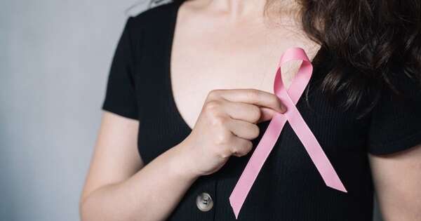 La Nación / Piden intensificar los exámenes de mamas para lograr detección temprana de cáncer