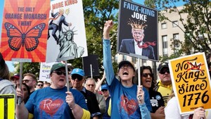 Protestan contra Trump en multitudinarias marchas