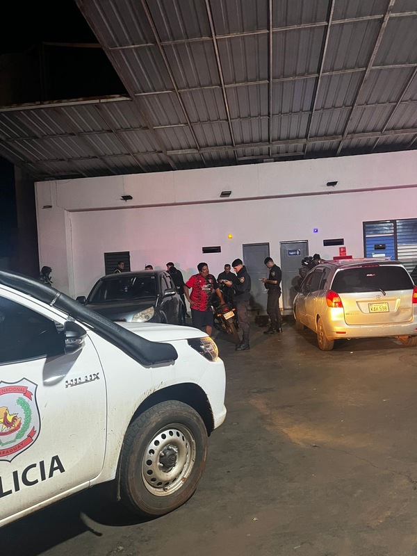 Operativo nocturno de control en Cambyretá: realizan patrullaje e inspección de vehículos y personas