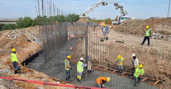La Nación / Corredor Las Residentas avanza con obras de alcantarillado en Luque