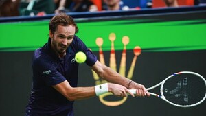 Medvedev rompe una sequía de 29 meses