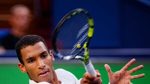 Auger Aliassime vuelve a reinar en Bélgica