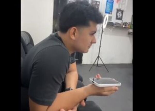 Popular / (VIDEO) Barbero grabó todo cómo pa intentaron robarle su cuenta con una llamada