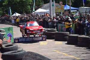 Segunda edición de la Fiesta Nacional de la Locura: “Autos Locos Paraguarí” desató alegría, creatividad y adrenalina familiar - Nacionales - ABC Color
