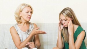 “Mi hija me salió con que se va a casar y recién tiene 22 años”