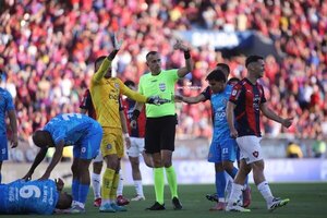 Versus / Olimpia frena a Cerro Porteño en la Nueva Olla y le hace un guiño a Guaraní