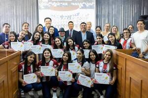 La distinción municipal a las jugadoras de handball Sub 13 y Sub 15, en fotos - San Lorenzo Hoy
