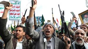 Rebeldes hutíes secuestran a 20 empleados de la ONU en Yemén