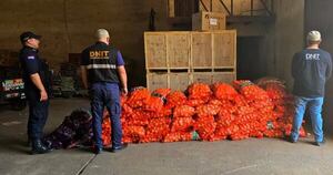 La Nación / DNIT: un operativo encubierto reveló hallazgo de cebollas de contrabando