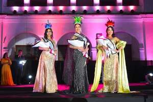 Villarrica eligió a su Musa del Ybytyruzú, Amada Inefable y Panambi Vera de la Simpatía para el Festival de la Raza 2025  - Nacionales - ABC Color