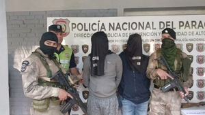 CDE: “Vaca Lola” y su cómplice caen durante robo armado en estación de servicios - ADN Digital