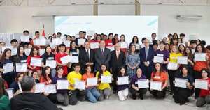 La Nación / Buscan capacitar a 1.000 jóvenes en competencias digitales