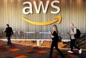 Falla global en Amazon Web afecta a múltiples plataformas - Portal Digital Cáritas Universidad Católica