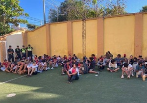 Más de 100 detenidos durante el superclásico en la Nueva Olla - ADN Digital