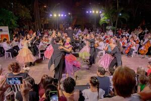 Una noche de valses y esperanza: la Fundación Jesuitas celebrará su Gala Aniversario - Música - ABC Color