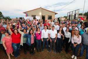 Paraguarí: 75 familias estrenan vivienda propia en menos de un año - Noticiero Paraguay
