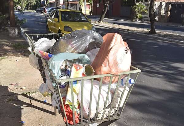Asunción: Déficit en recolección de basura se agudiza y vuelven las quejas contra Bello - Nacionales - ABC Color