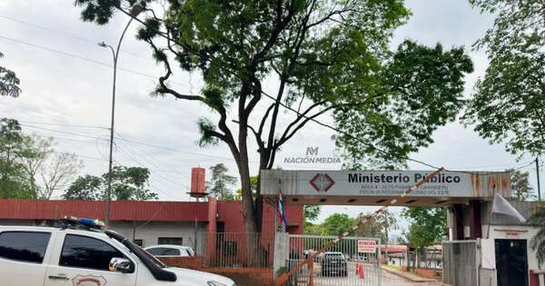 La Nación / Procesan a presunto asaltante de buses tras ser detenido por los pasajeros